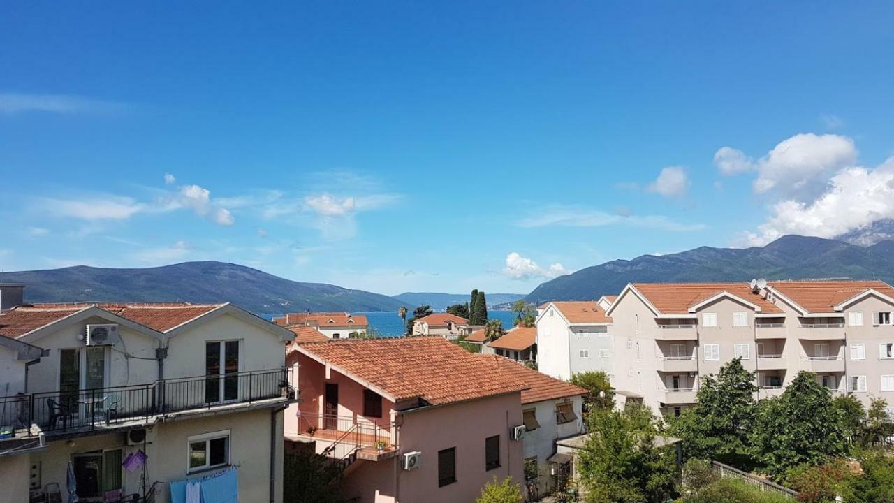Monika Apartment Teodo Esterno foto